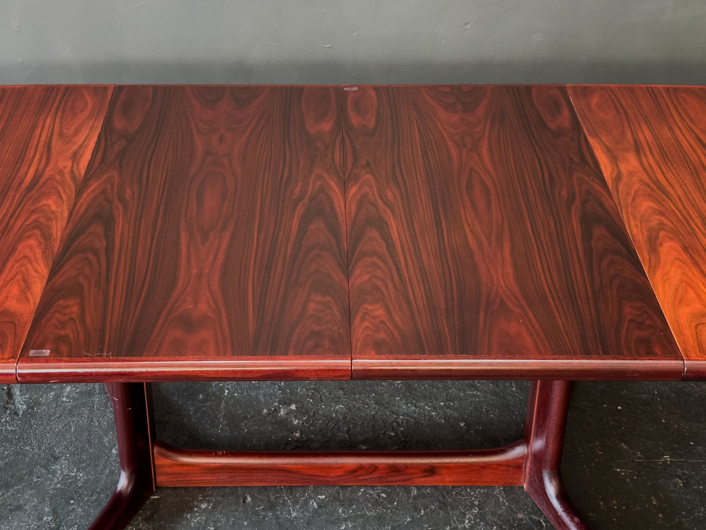 Rosewood Extending Dining Table by Skovby