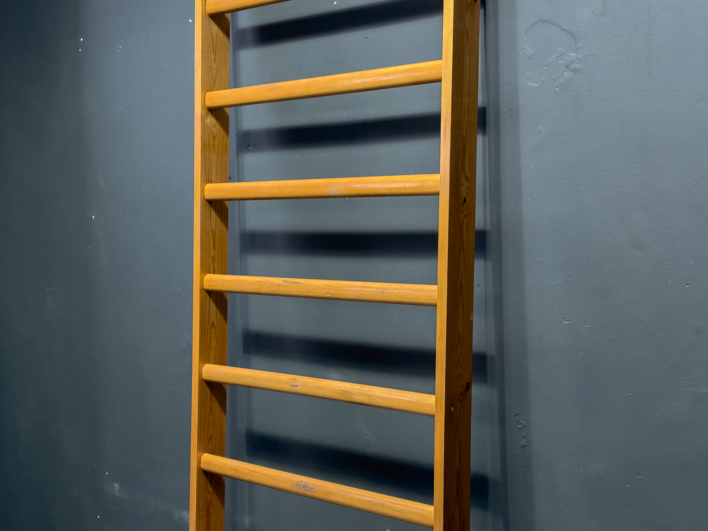 Pine Ladder