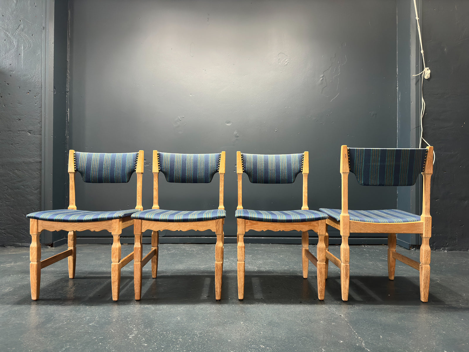 Set of 4 Oak Upholstered Dining Chairs