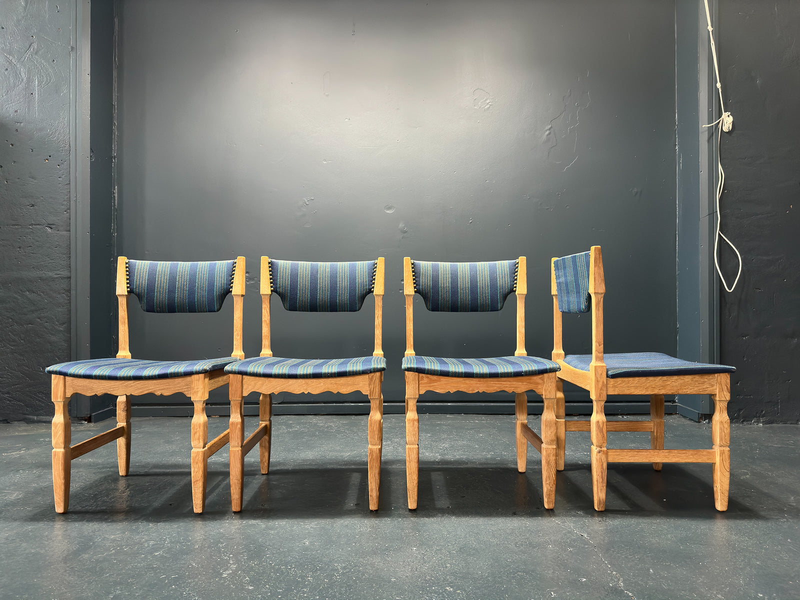 Set of 4 Oak Upholstered Dining Chairs