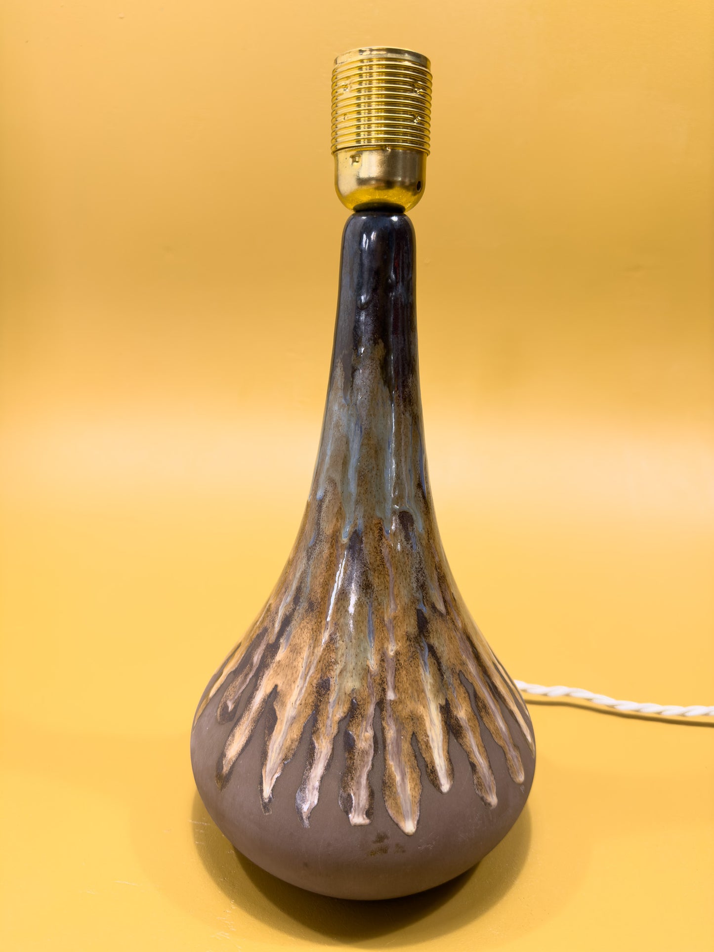 Rich Glazed Ceramic Table Lamp