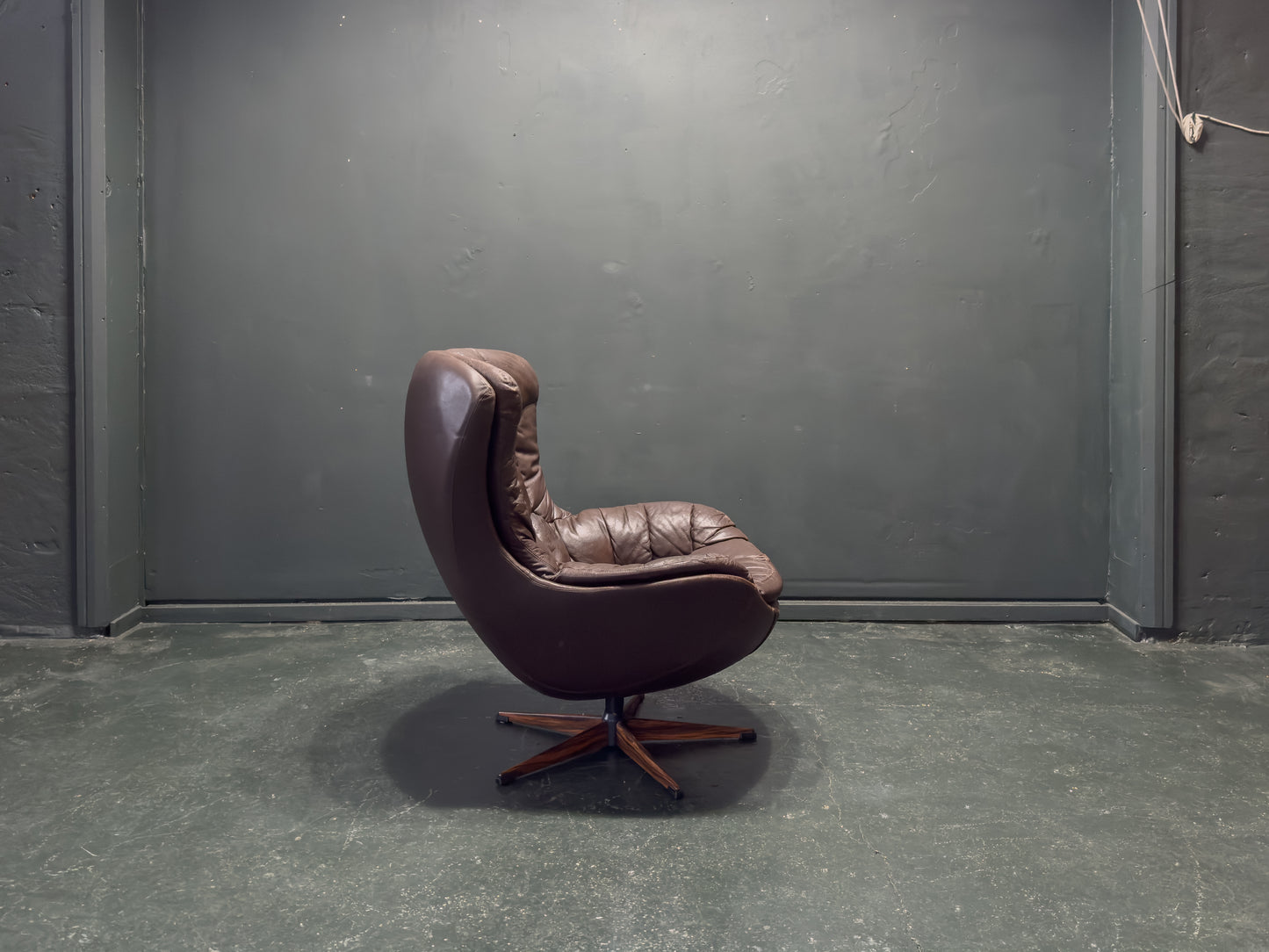 Henry Walter Klein Brown Leather and Rosewood Swivel Chair