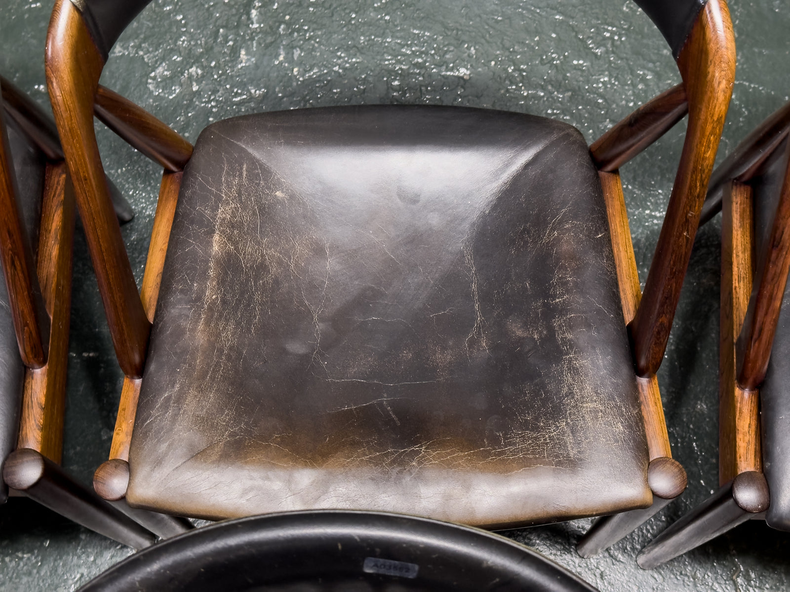Set of 6 Leather and Rosewood Model 31 Chairs by Kai Kristiansen