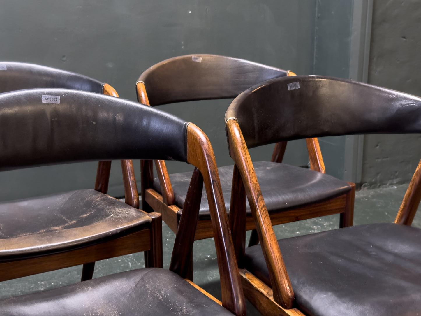 Set of 6 Leather and Rosewood Model 31 Chairs by Kai Kristiansen
