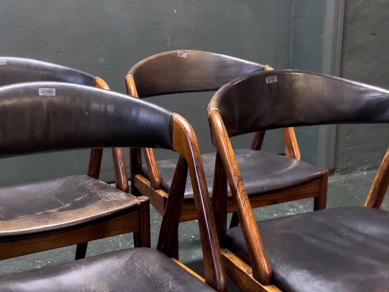 Set of 6 Leather and Rosewood Model 31 Chairs by Kai Kristiansen