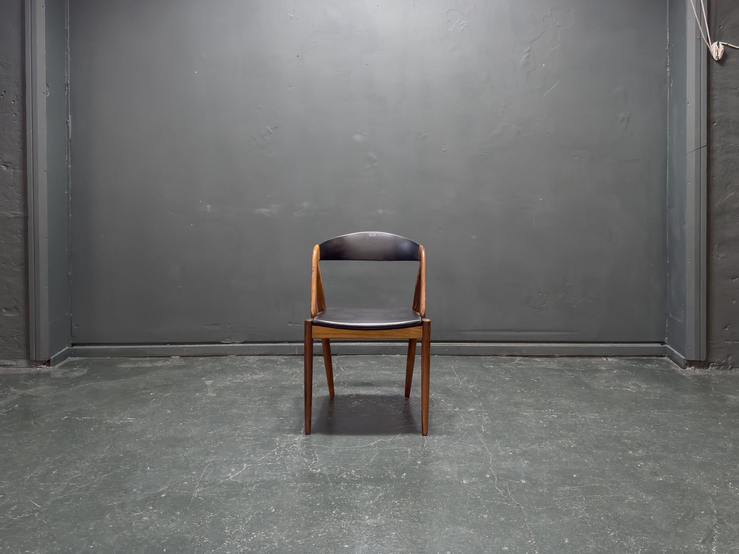 Leather and Rosewood Model 31 Chair by Kai Kristiansen