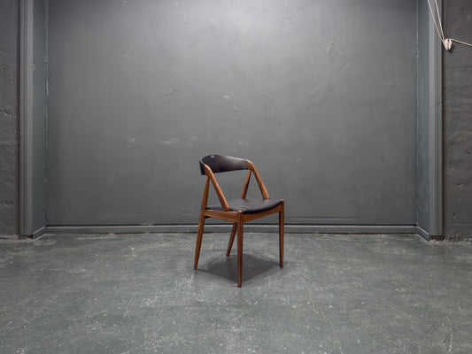 Leather and Rosewood Model 31 Chair by Kai Kristiansen
