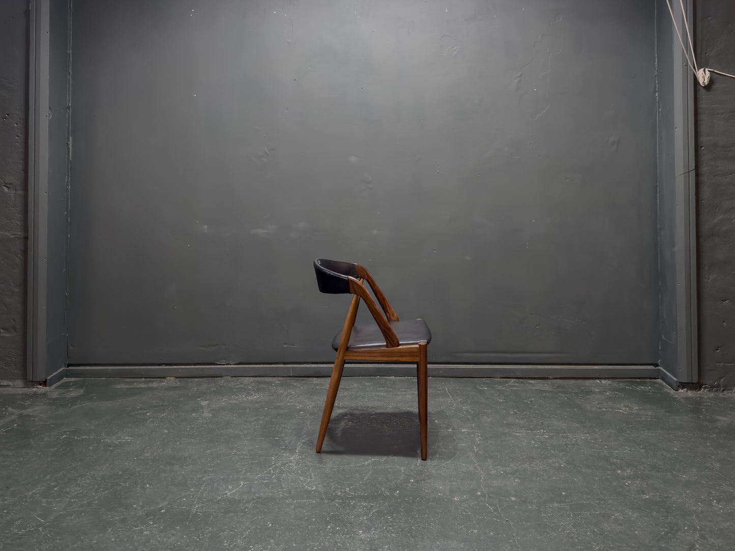 Leather and Rosewood Model 31 Chair by Kai Kristiansen