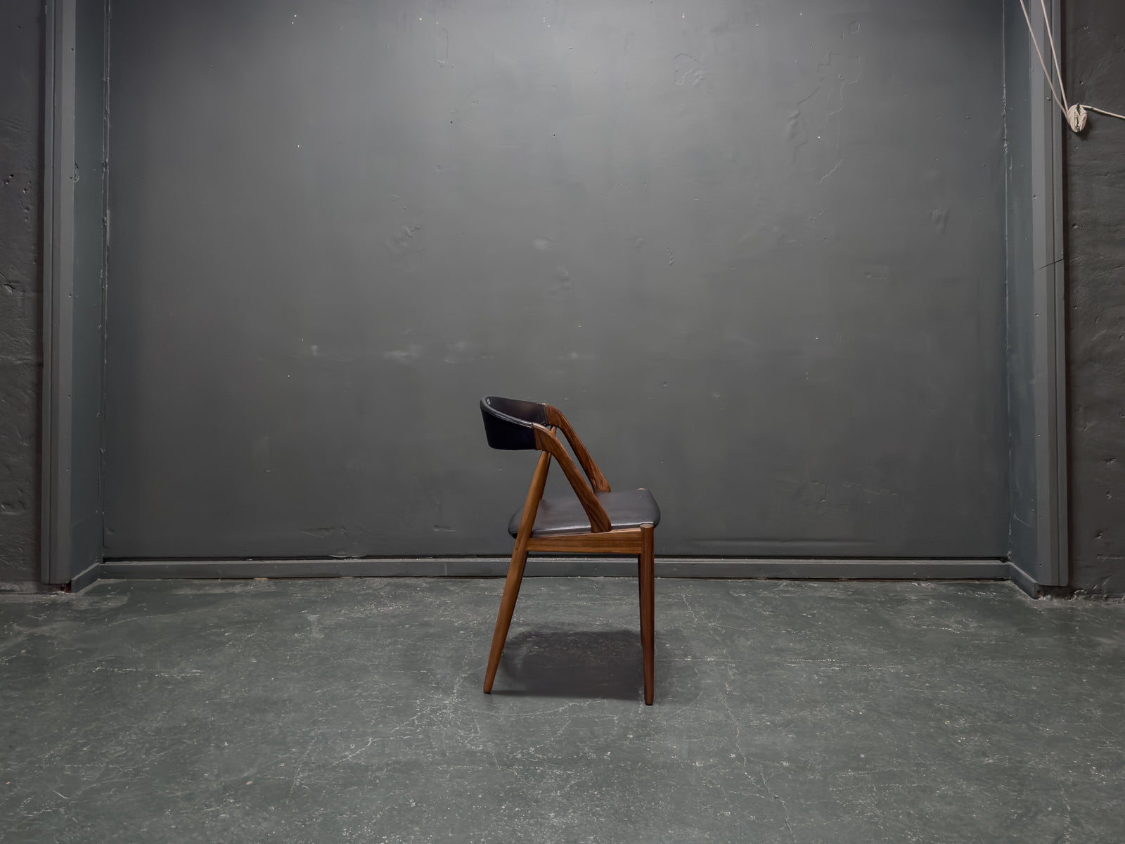 Leather and Rosewood Model 31 Chair by Kai Kristiansen