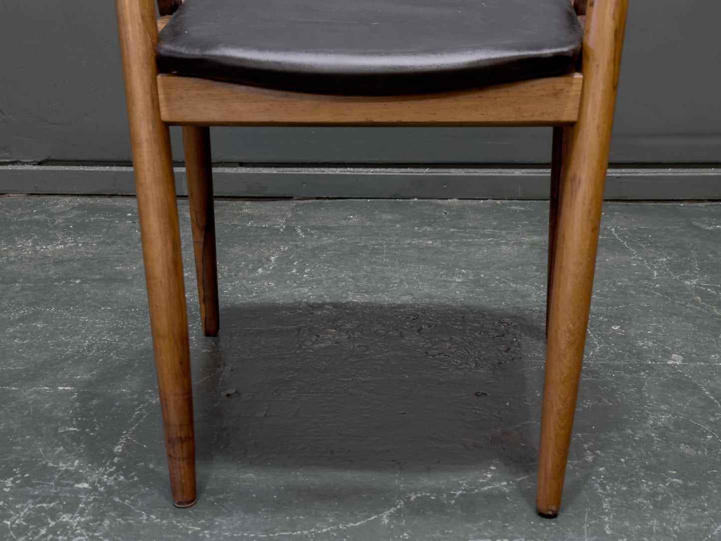 Leather and Rosewood Model 31 Chair by Kai Kristiansen