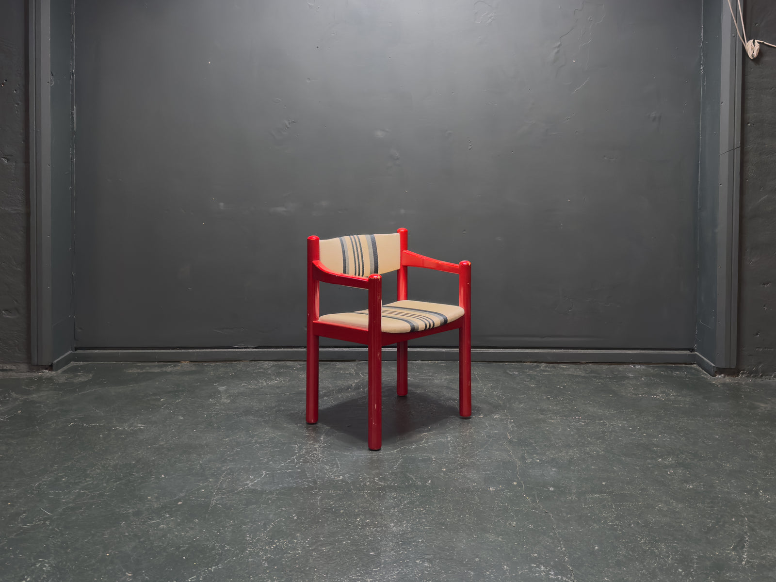BS Mobler Red Gloss Upholstered Chair