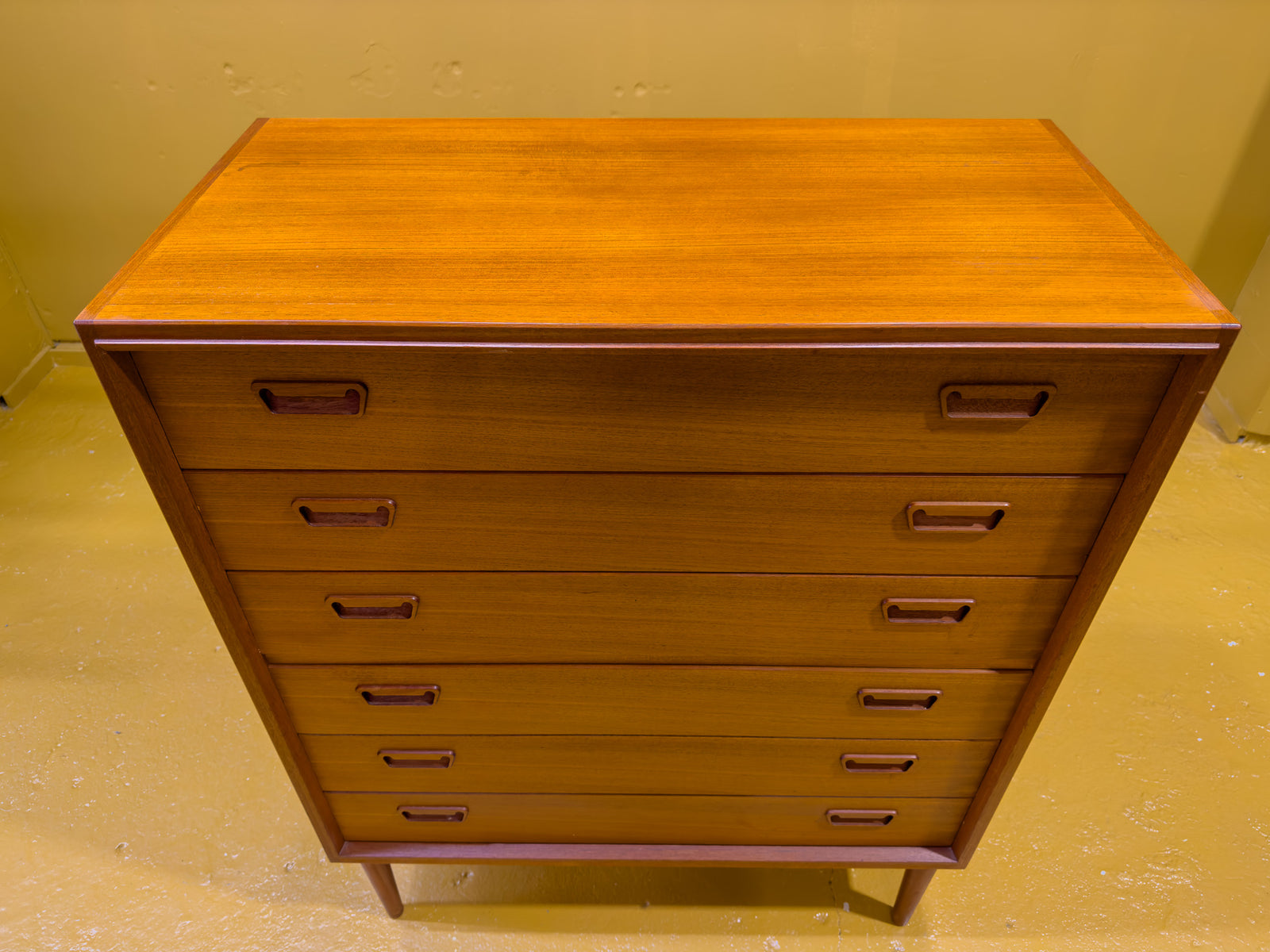 Great Sized Teak Chest of Drawers