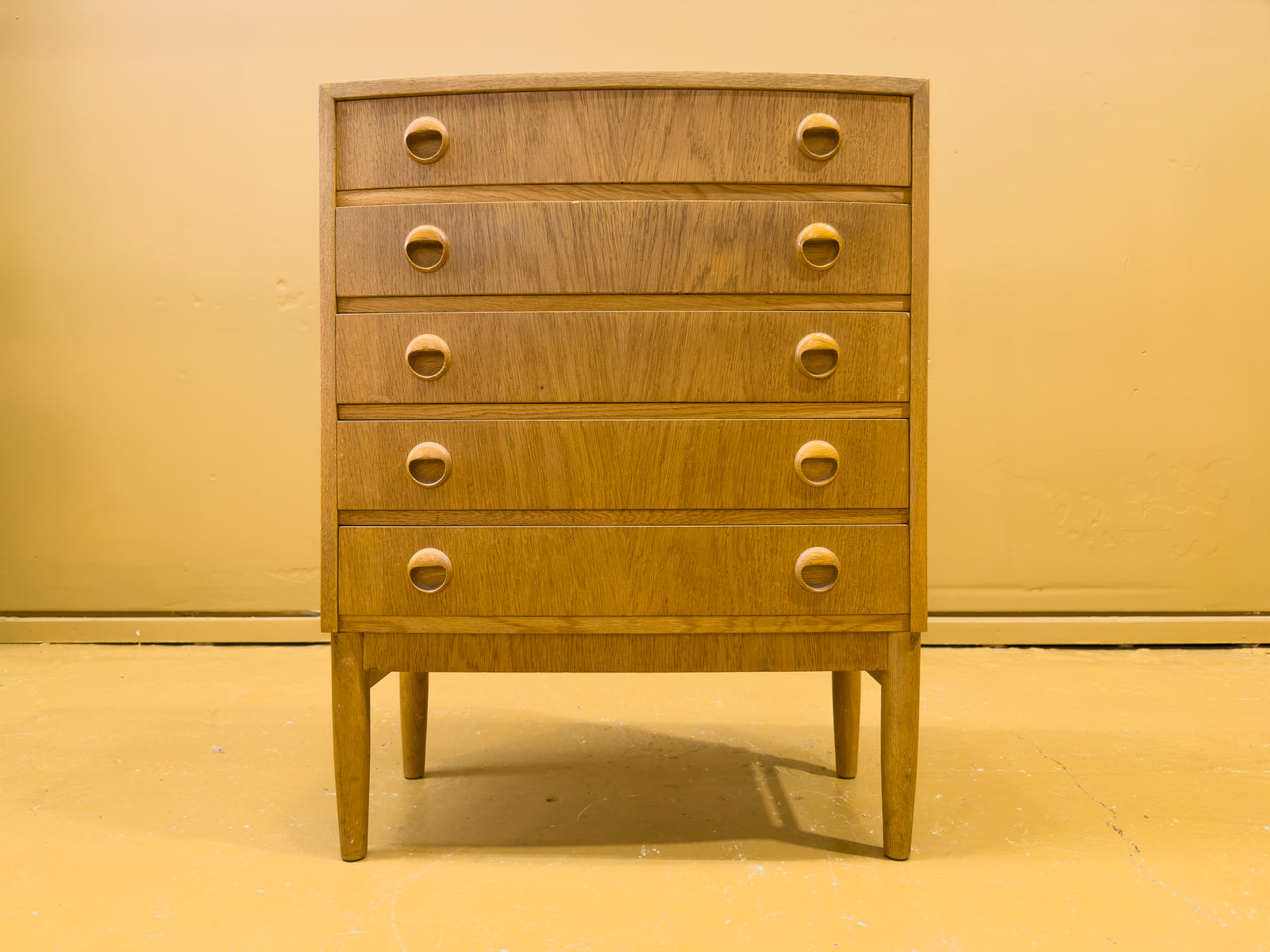 Small Oak Chest of drawers