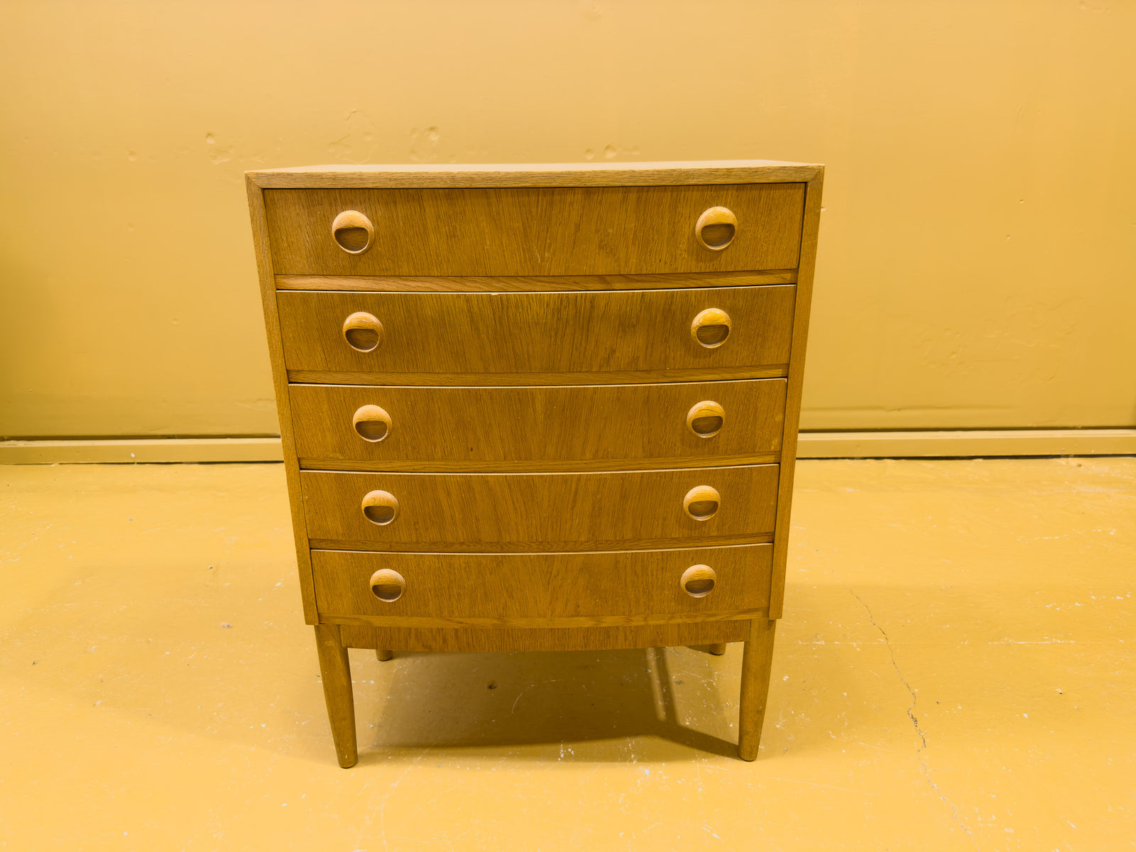 Small Oak Chest of drawers