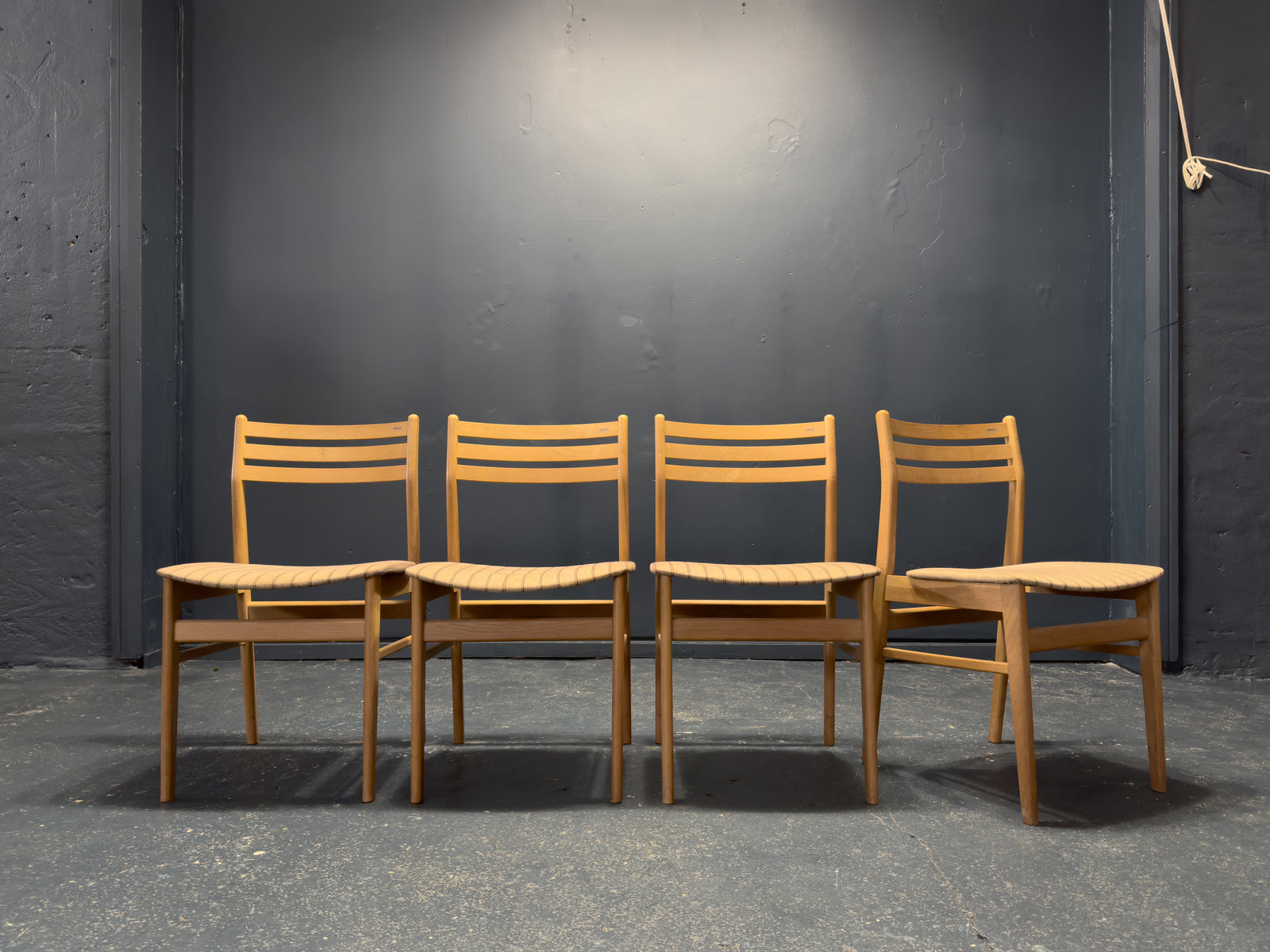Set of 4 Oak Upholstered Dining Chairs
