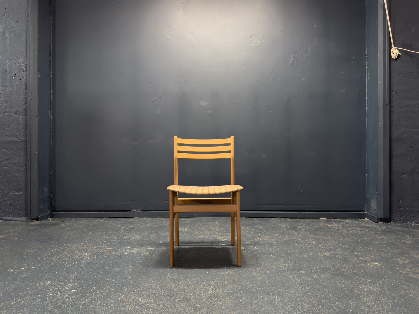 Set of 4 Oak Upholstered Dining Chairs