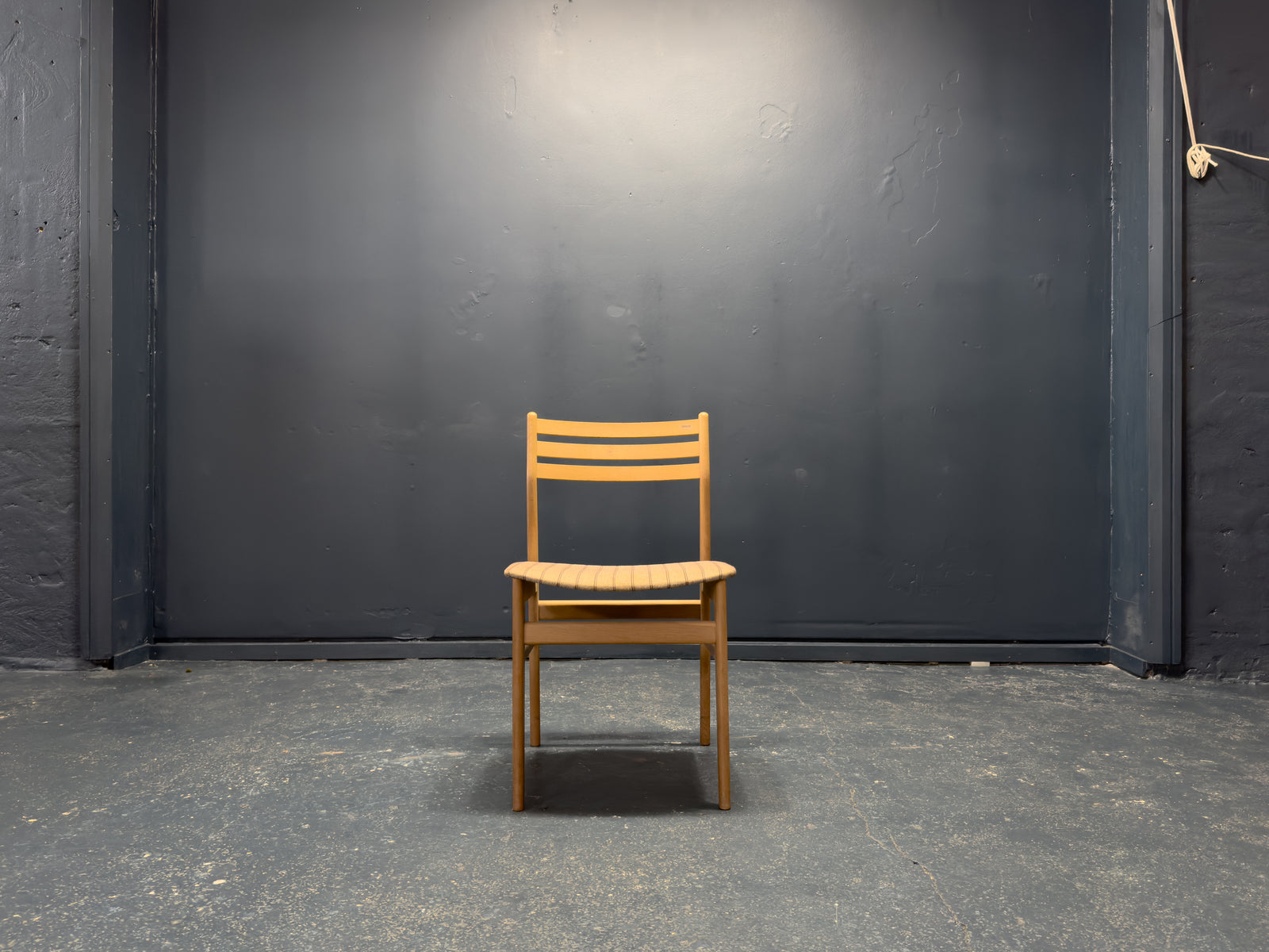 Set of 4 Oak Upholstered Dining Chairs