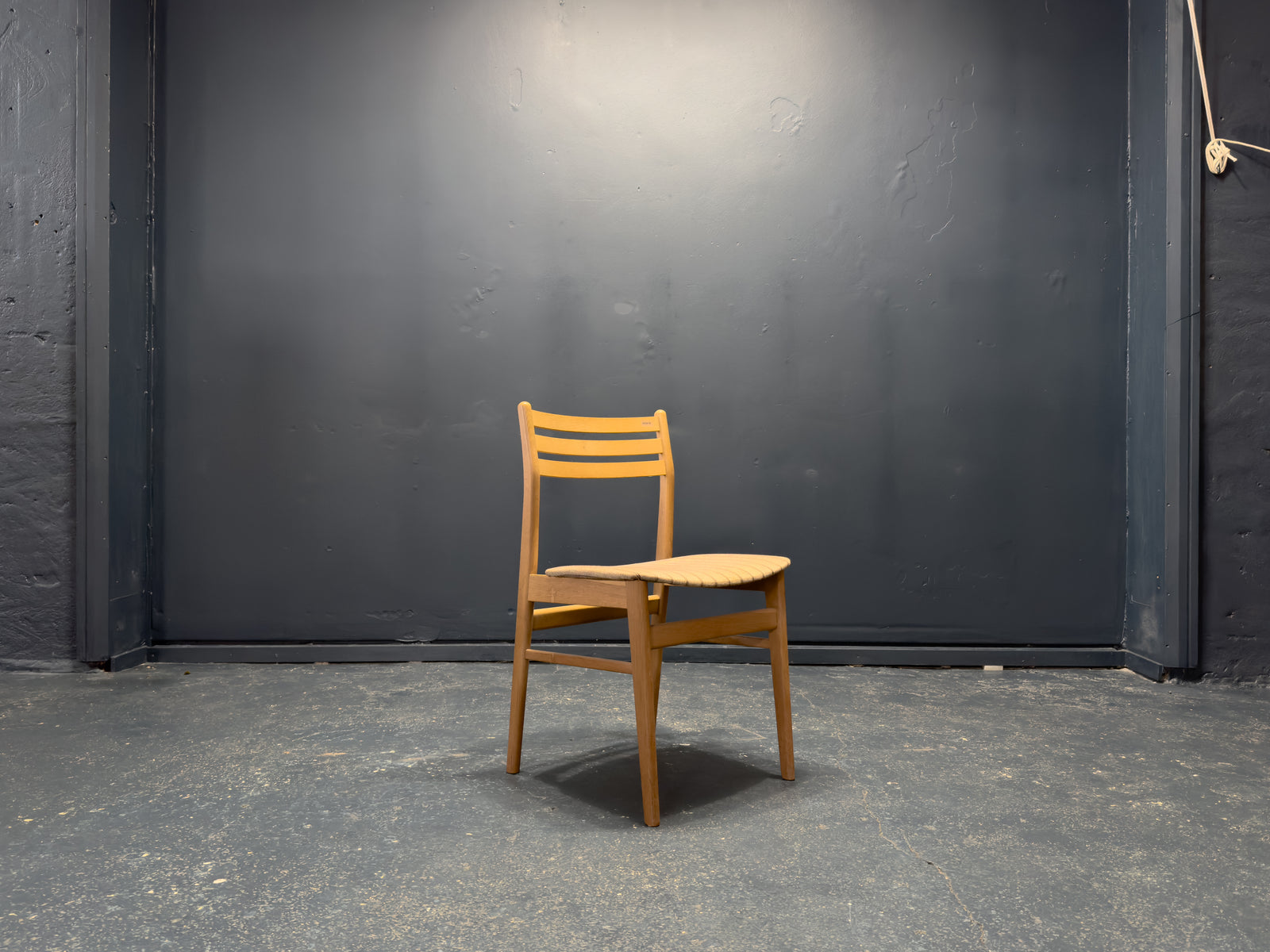 Set of 4 Oak Upholstered Dining Chairs