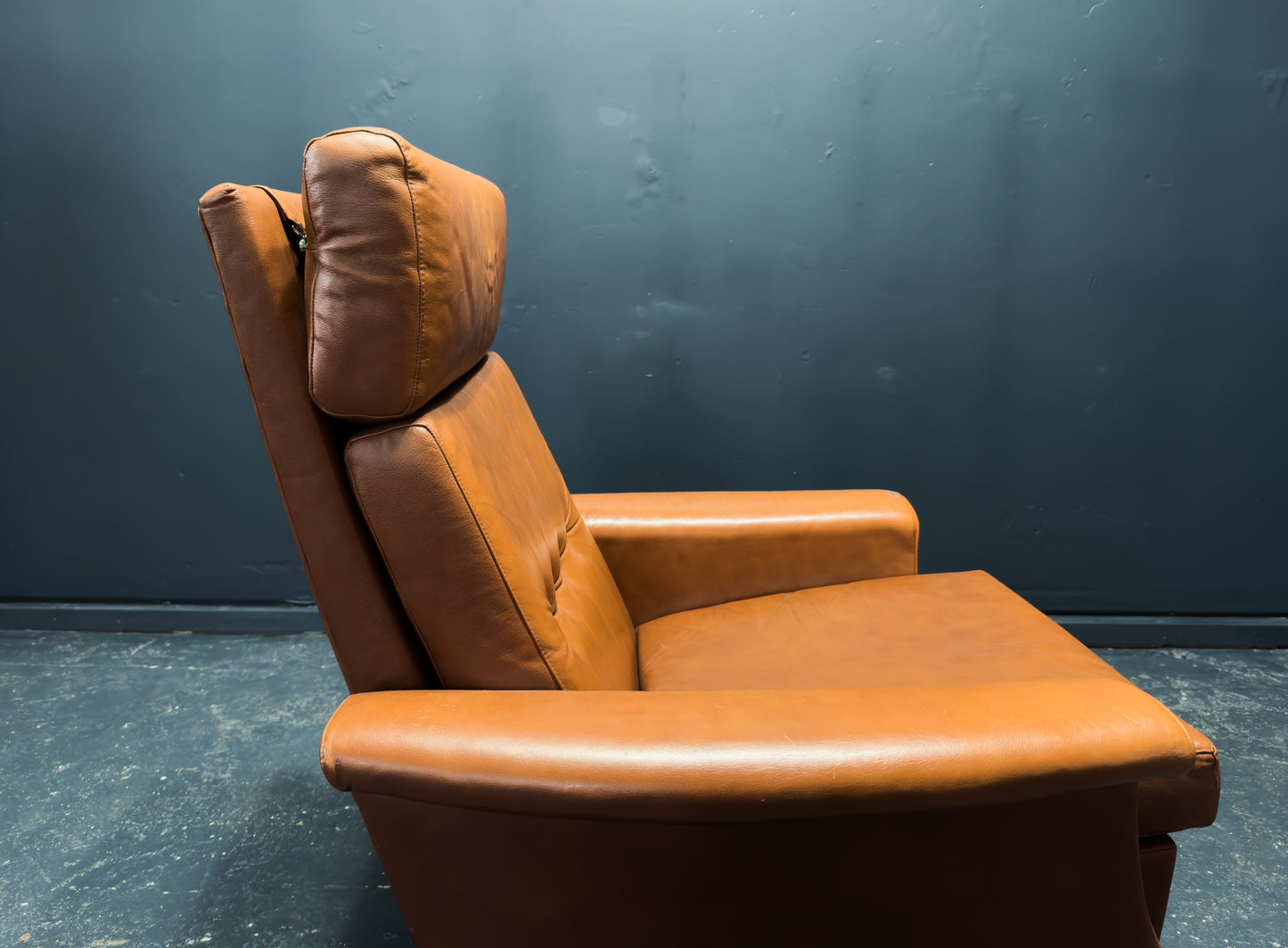 Tan Leather Reclining Chair