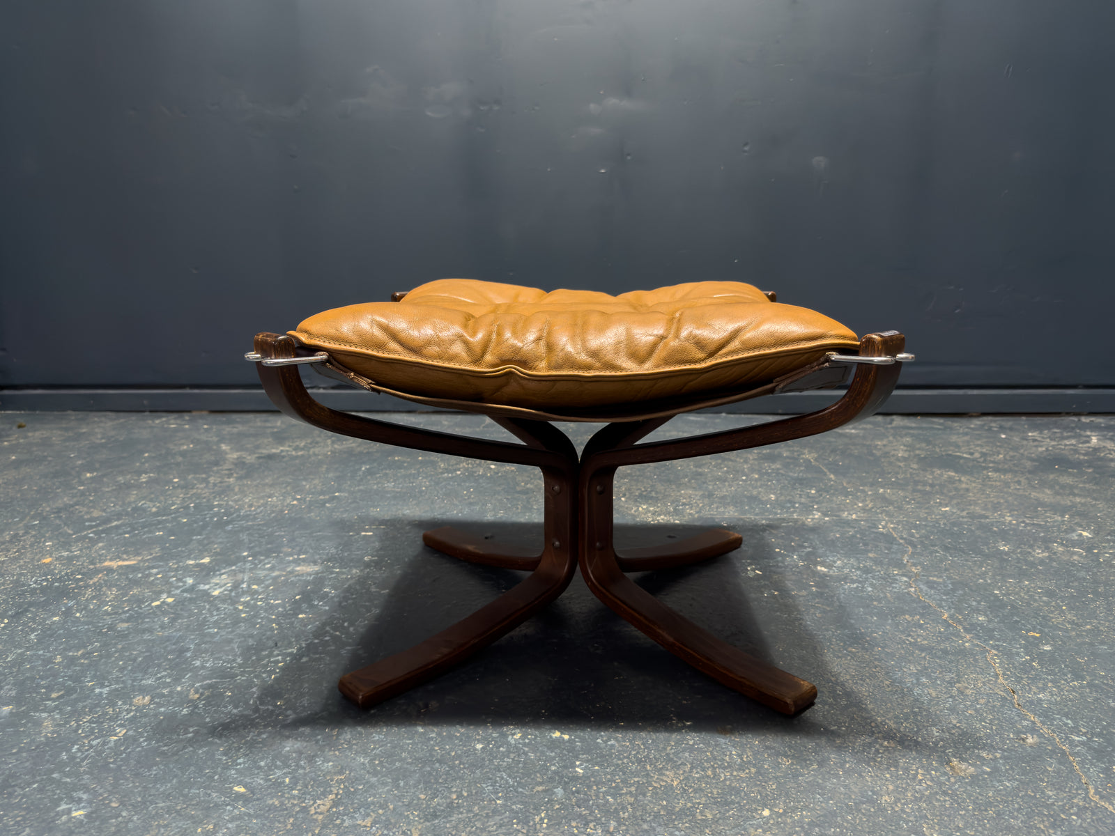 Falcon Chair with Footstool