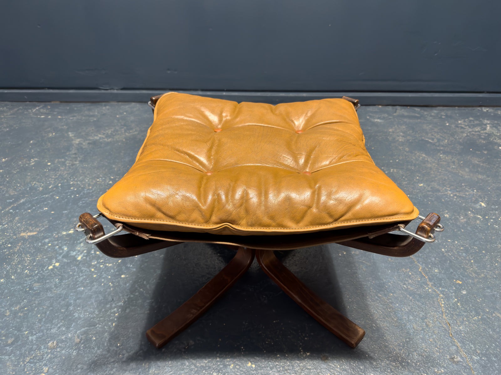 Falcon Chair with Footstool