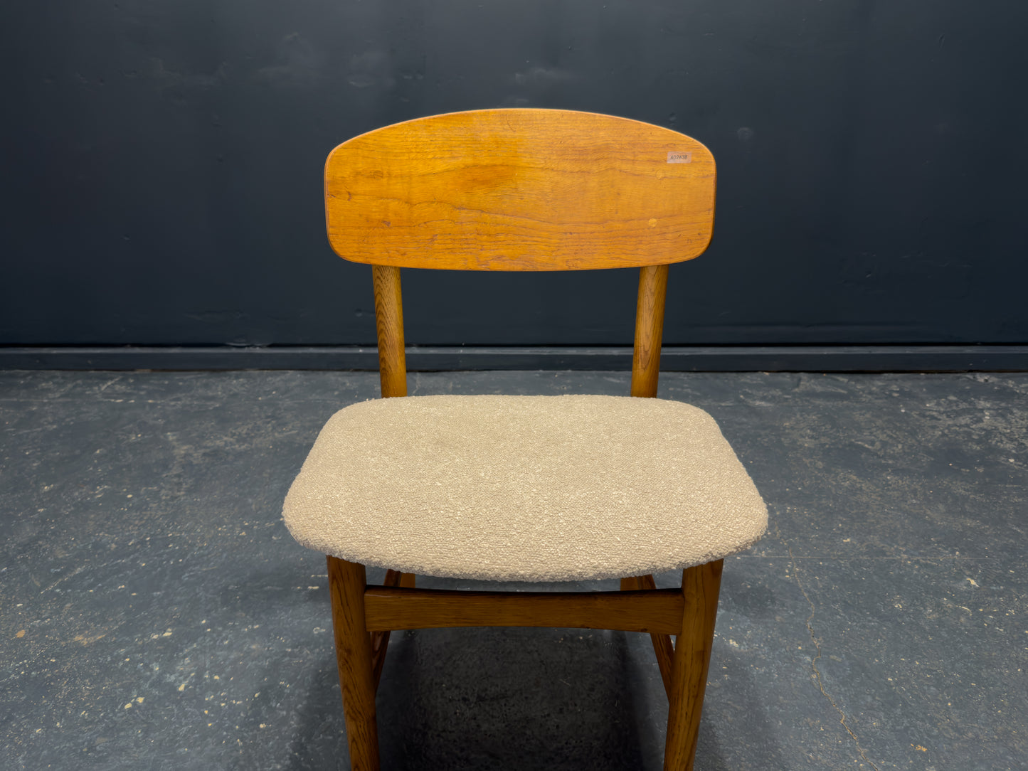 Borge Mogensen Oak and Boucle Model 122 Chair