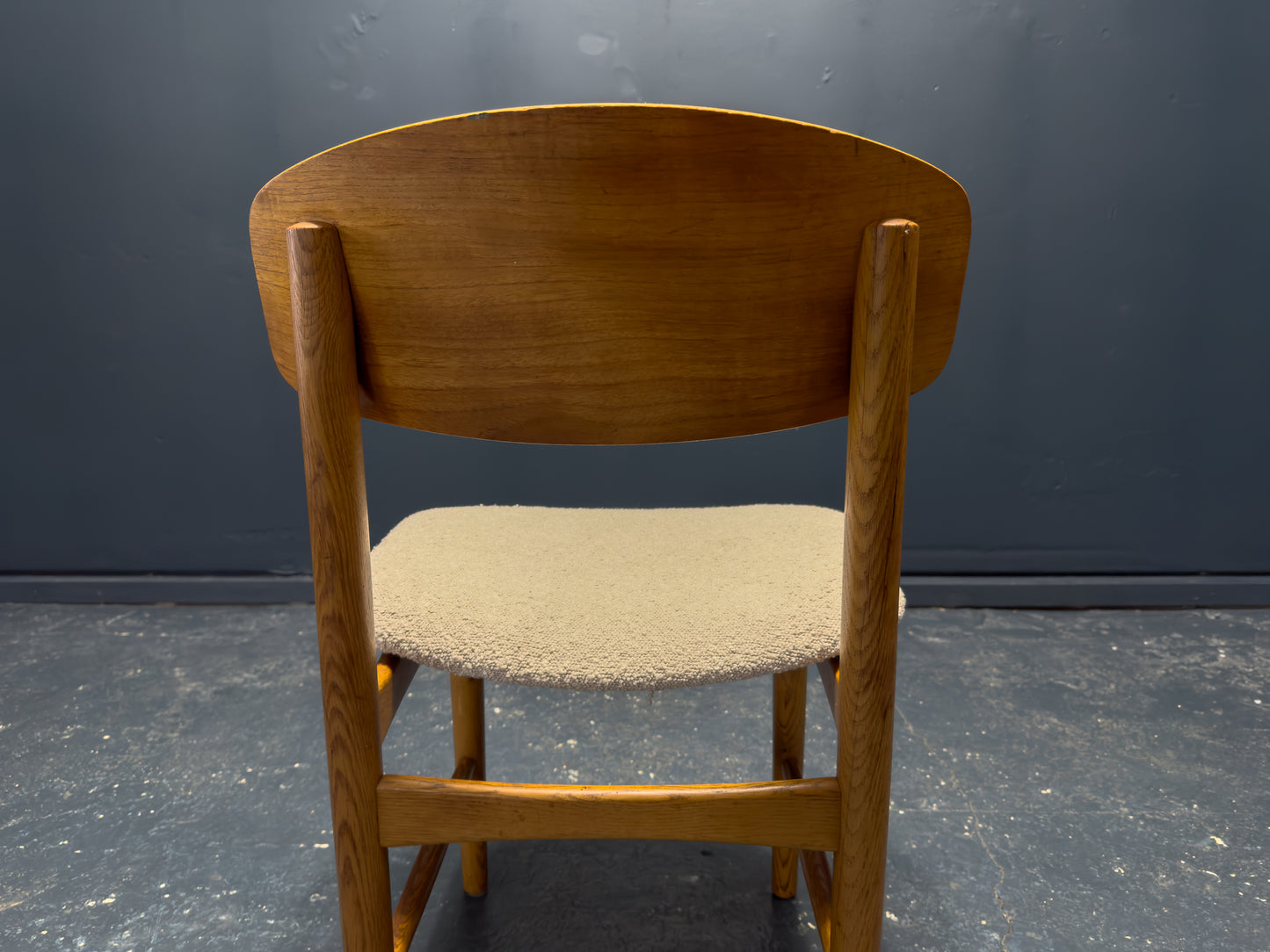 Borge Mogensen Oak and Boucle Model 122 Chair