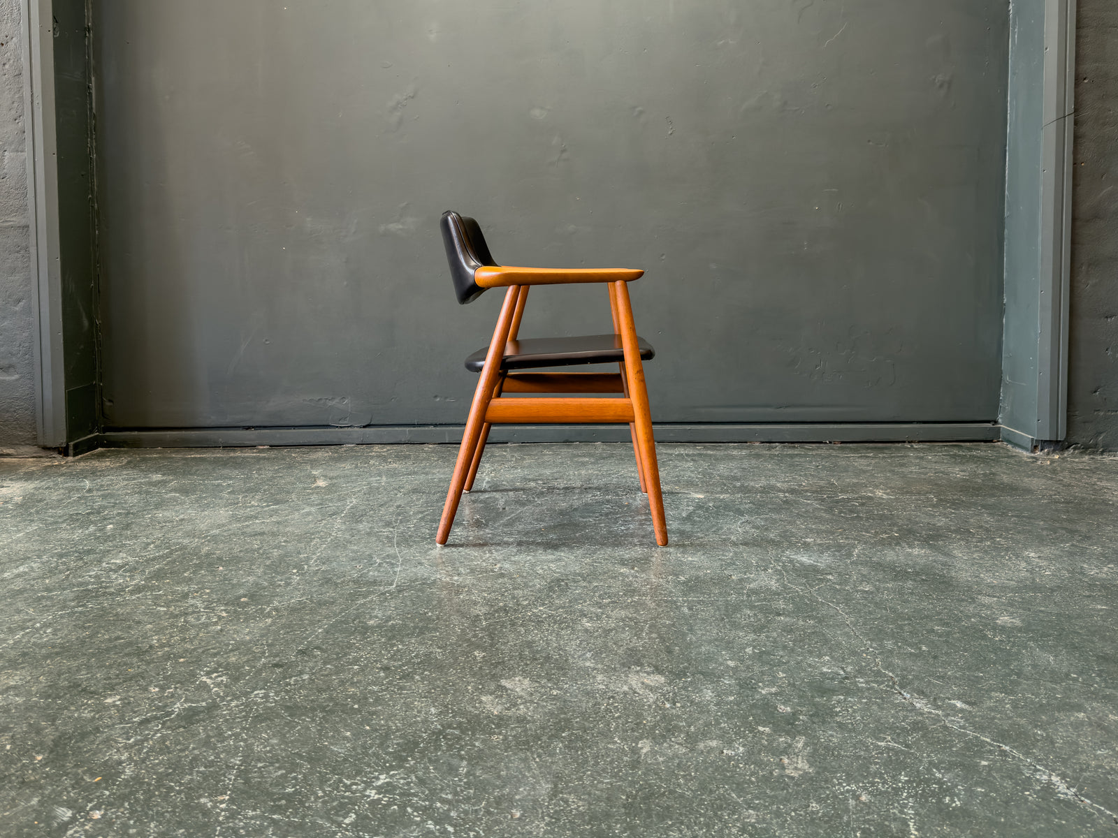 Teak GM11 Armchair by Svend Aage Eriksen of Glostrup