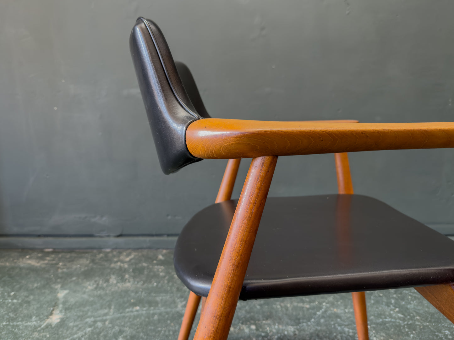 Teak GM11 Armchair by Svend Aage Eriksen of Glostrup
