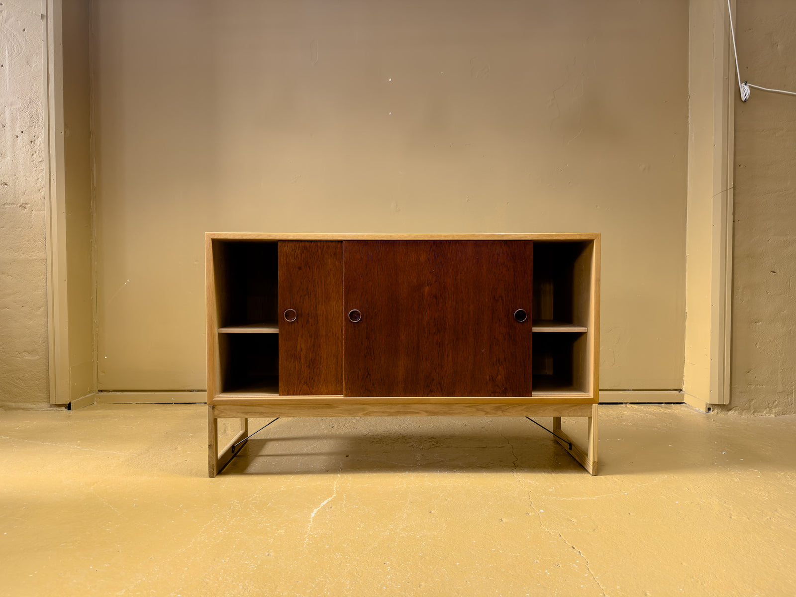 Borge Mogensen Cabinet
