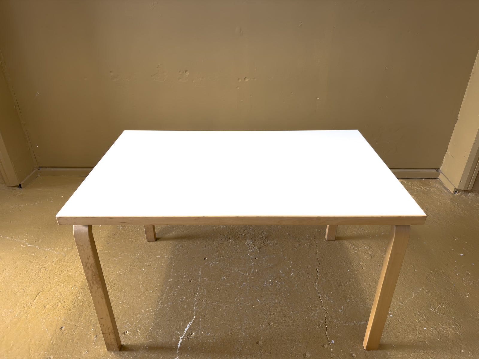 Alvar Aalto Table