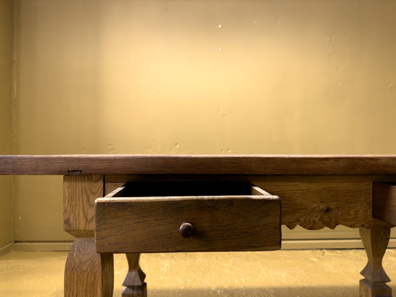 Baroque Oak Table