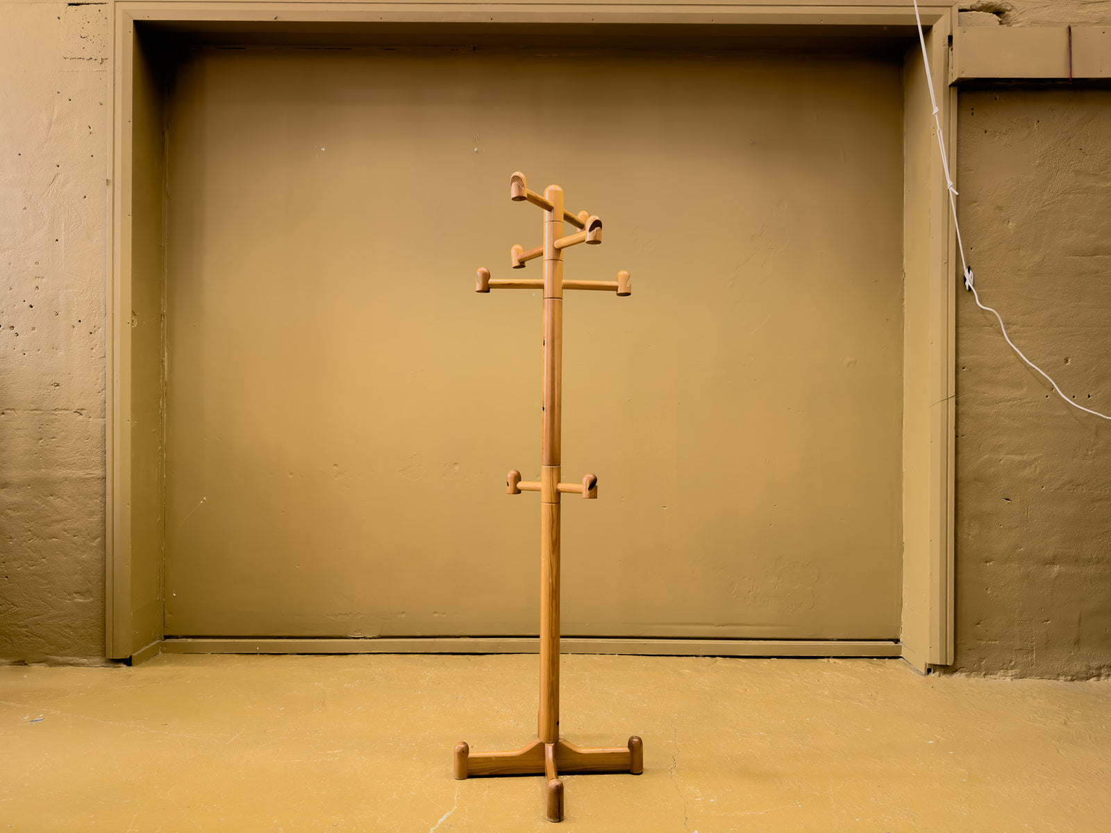 Pine Coat Stand