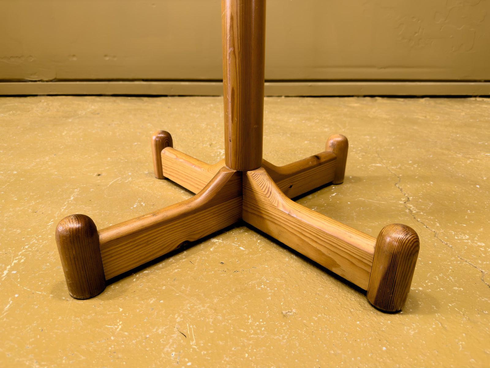 Pine Coat Stand