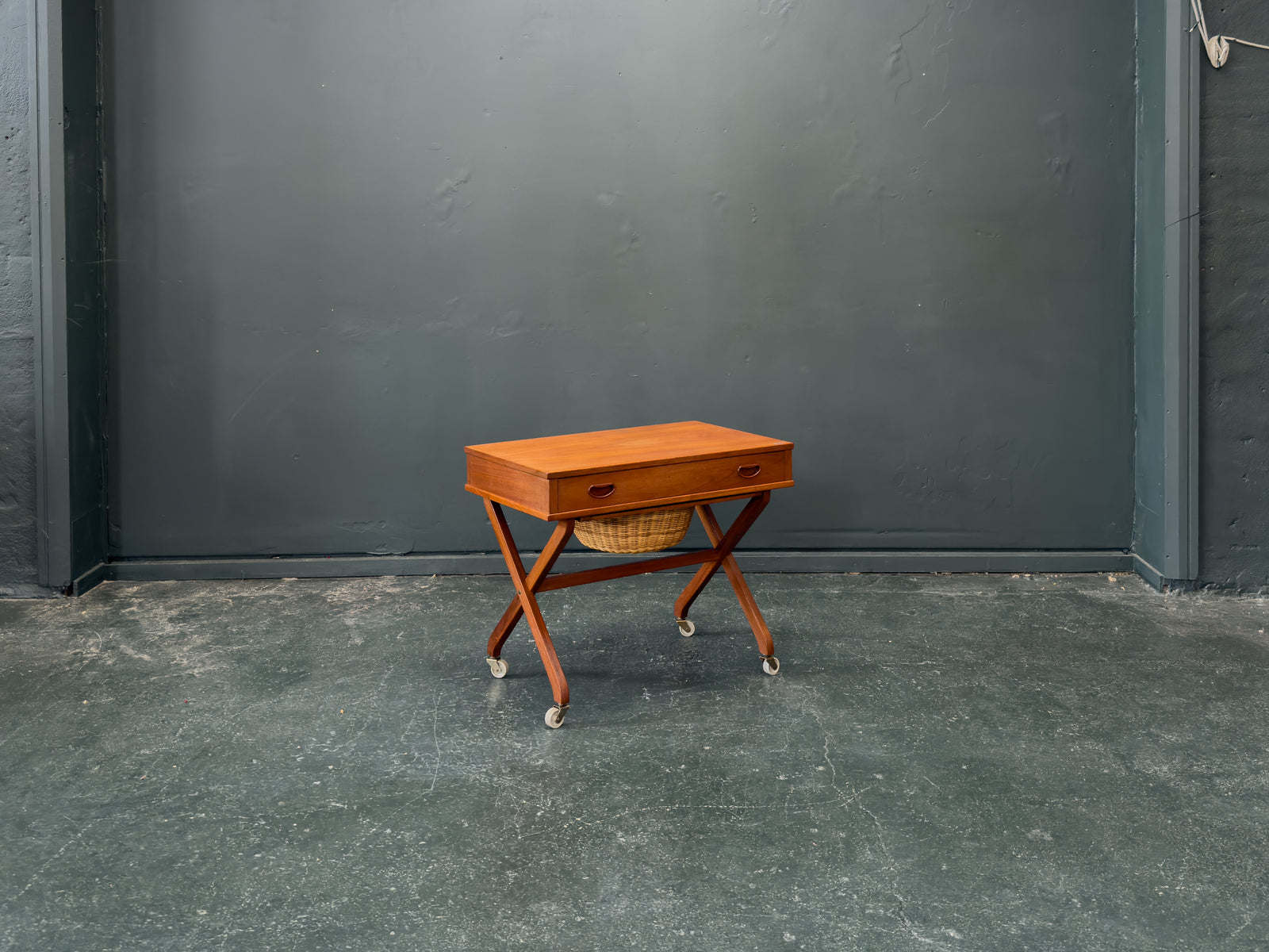 Large Teak Sewing Table with Round Wicker Basket