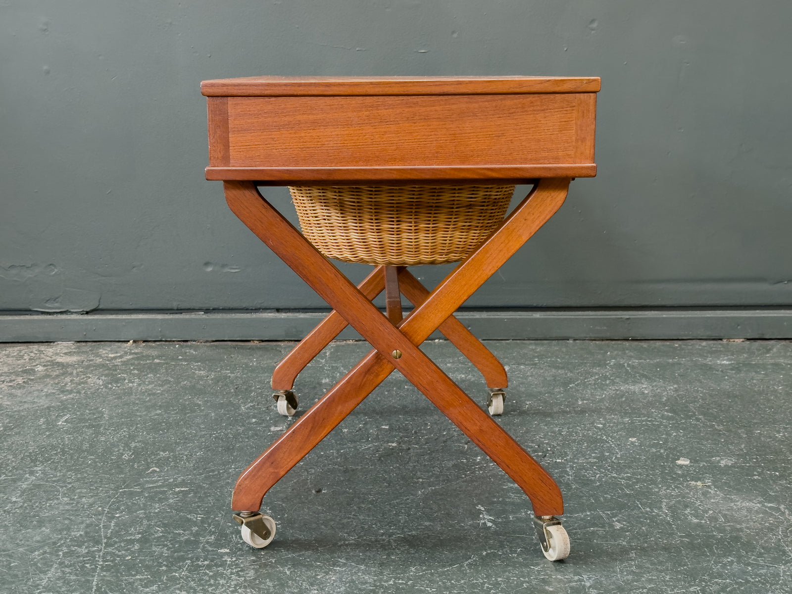 Large Teak Sewing Table with Round Wicker Basket