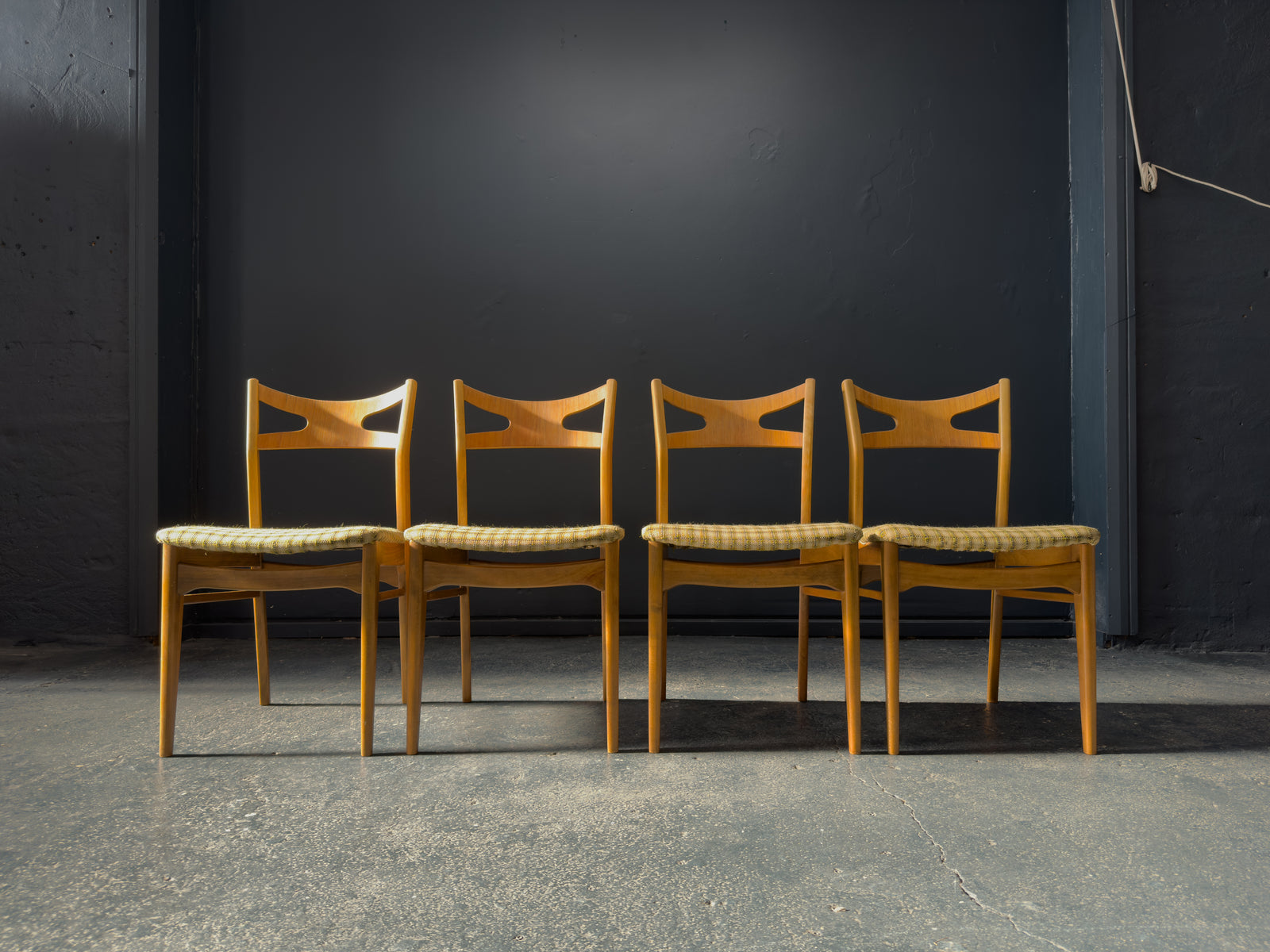 Set of 4 Oak and Checkered Dining Chairs