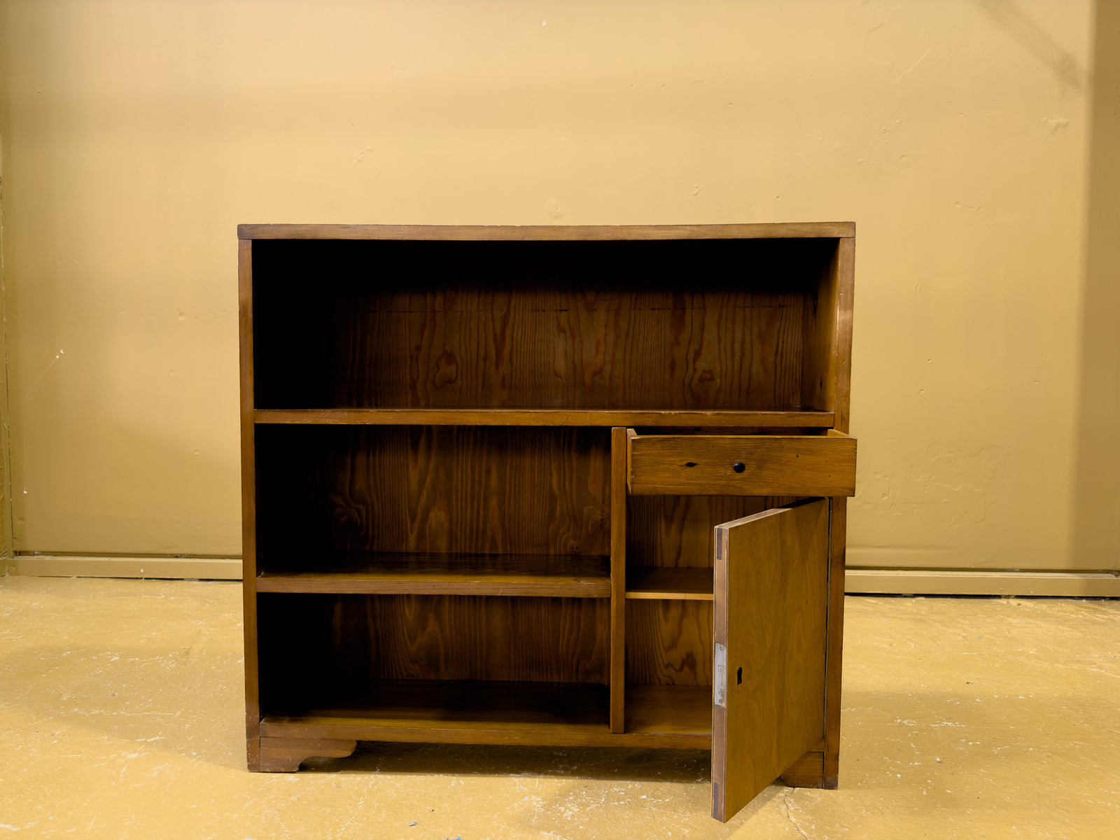 Small Multifunctional Unit
