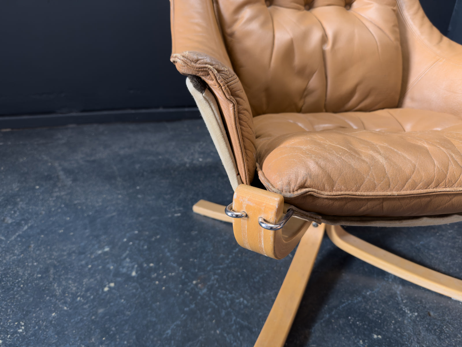 HIghback with Armrest Falcon Armchair by Sigurd Resell