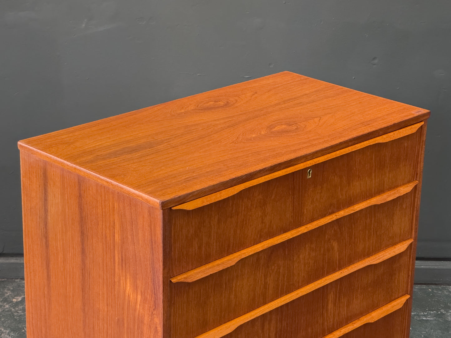 Teak Chest of Drawers with Four Drawers
