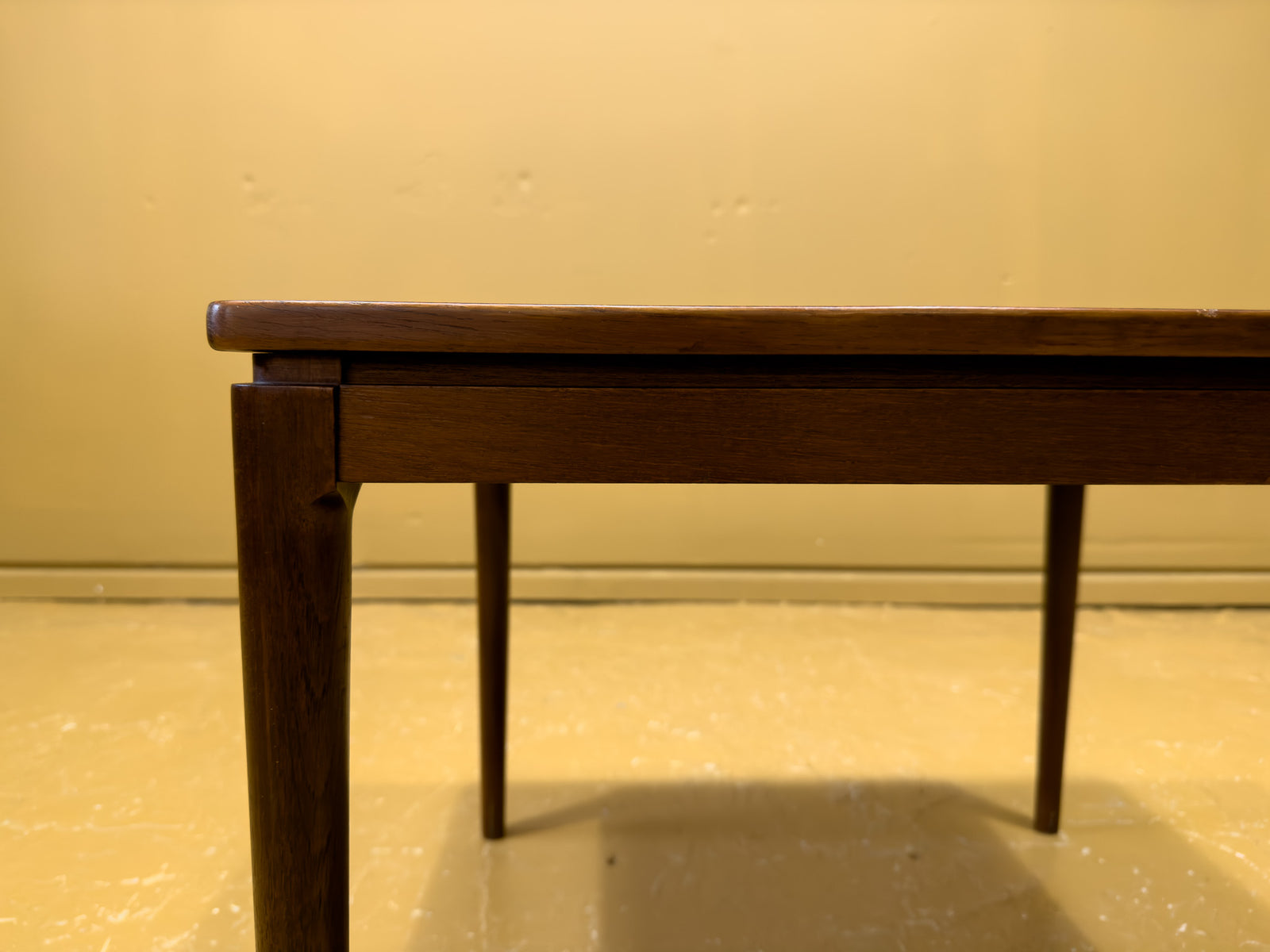 Medium Rosewood Coffee Table