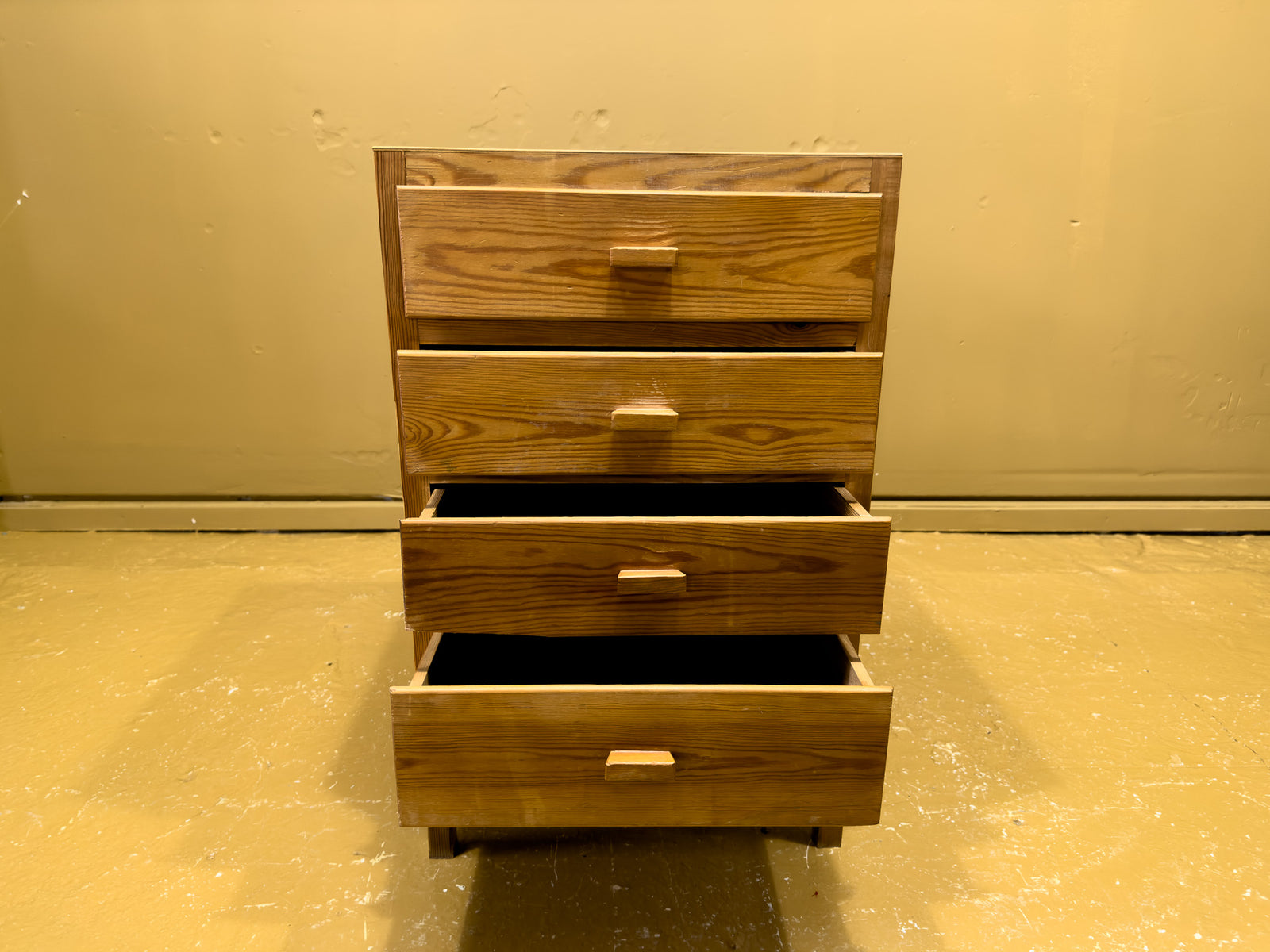 Pillar Drawer Units