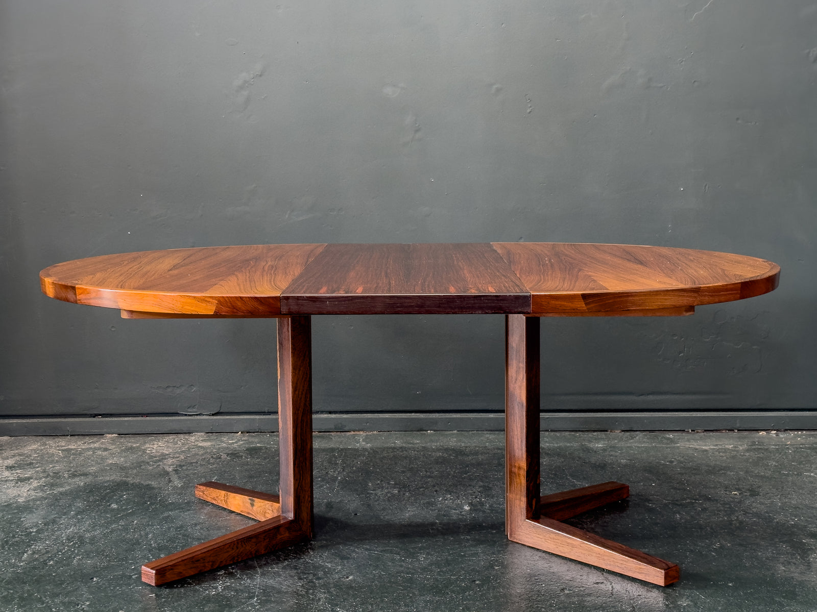 Domus Danica Round Rosewood Dining Table