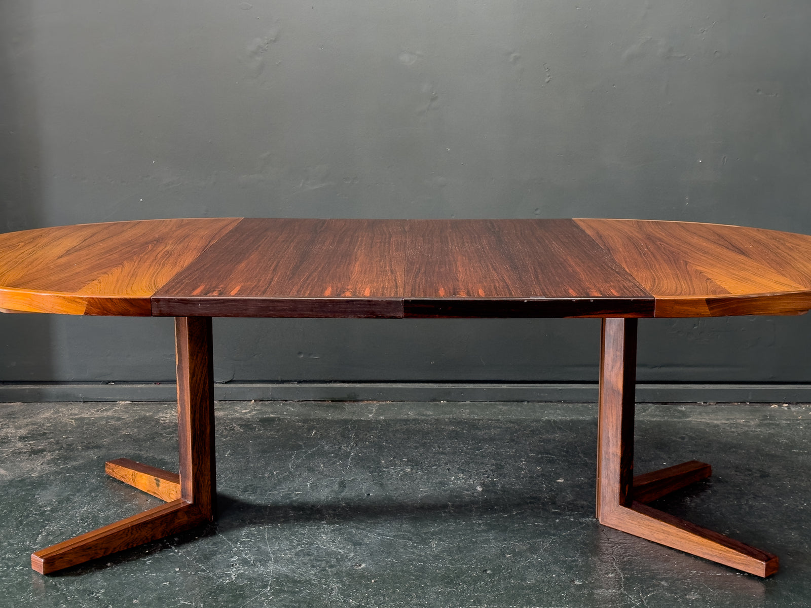 Domus Danica Round Rosewood Dining Table
