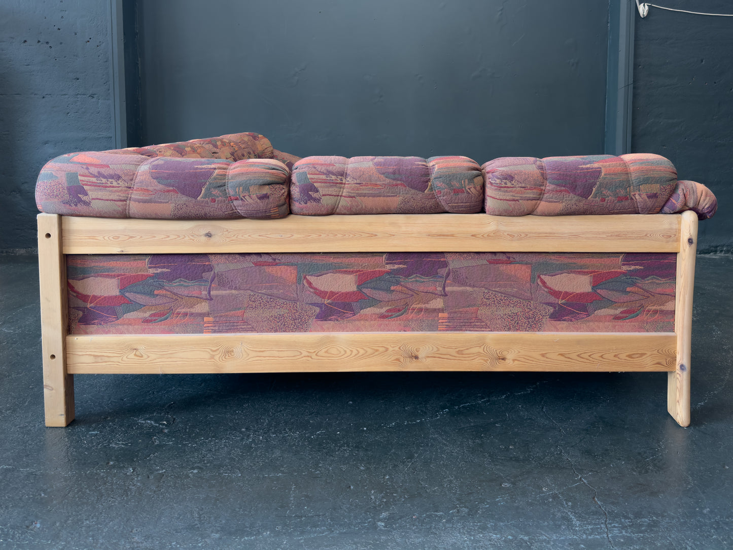 L shaped Sofa with Pine Frame