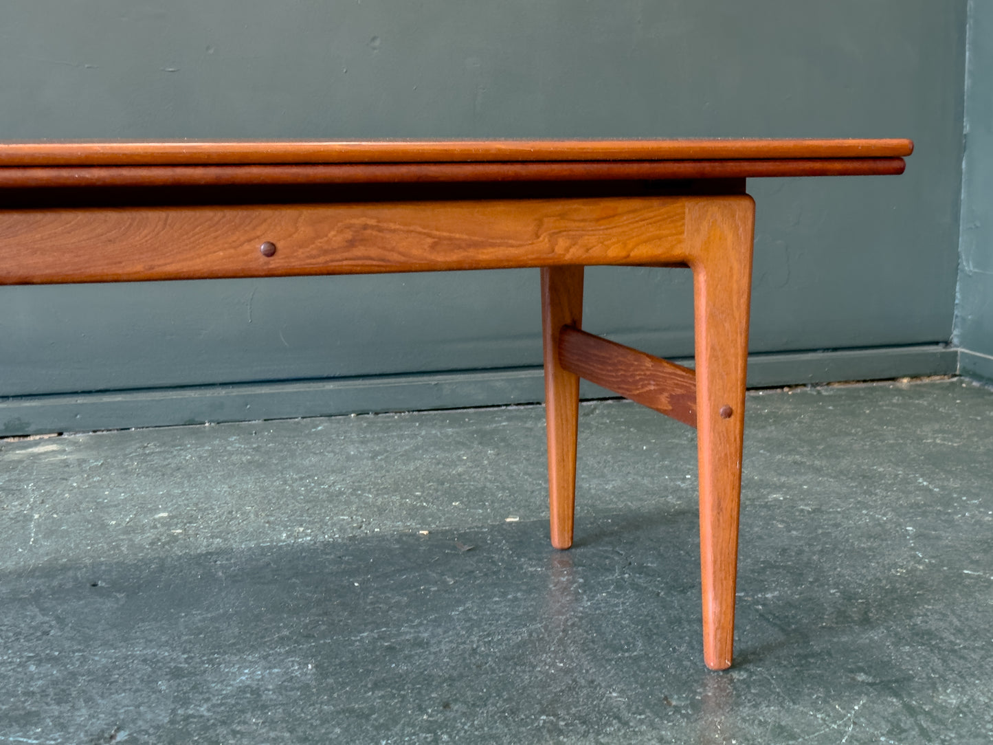 Kai Kristiansen Elevator Table