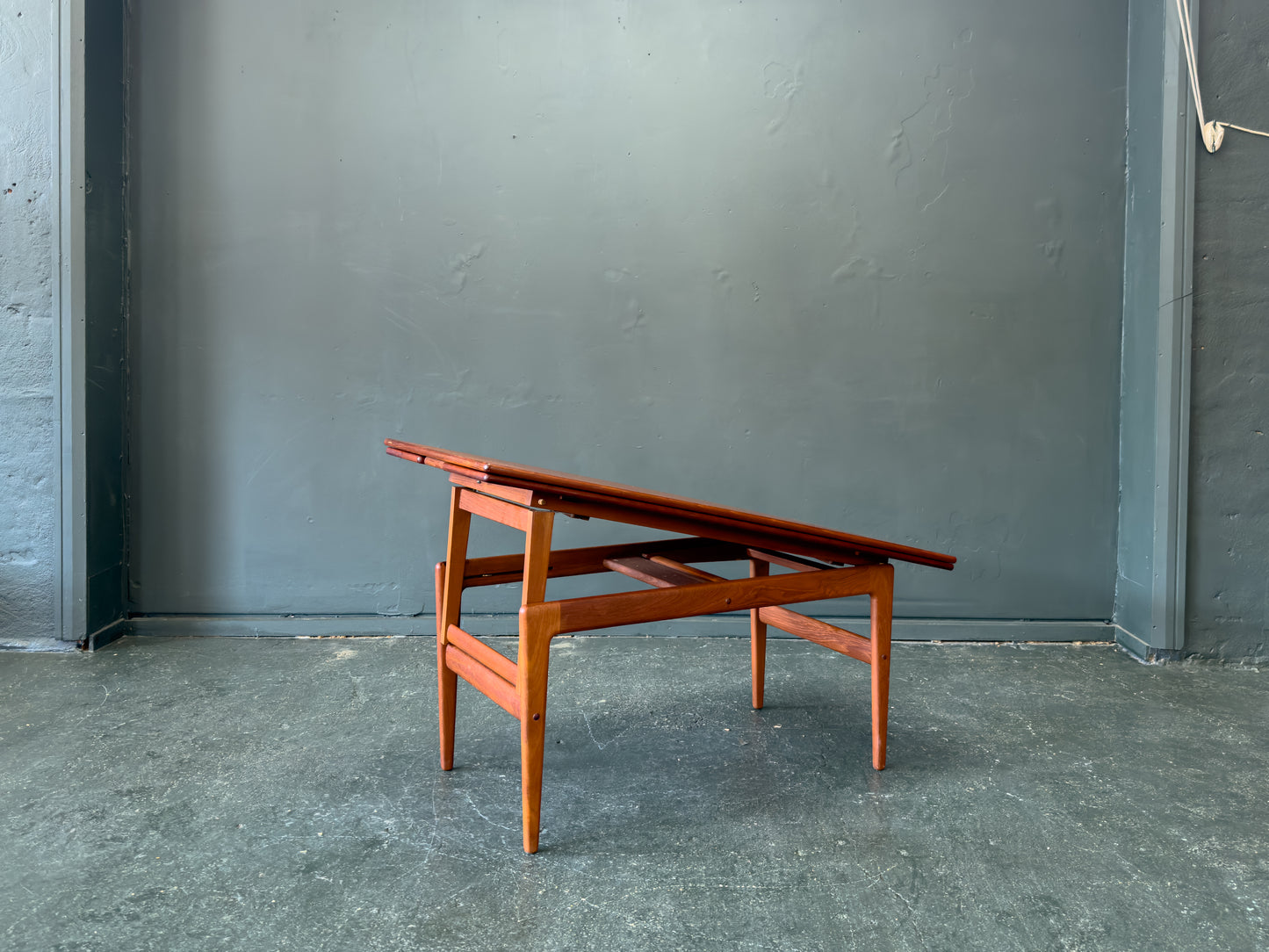 Kai Kristiansen Elevator Table