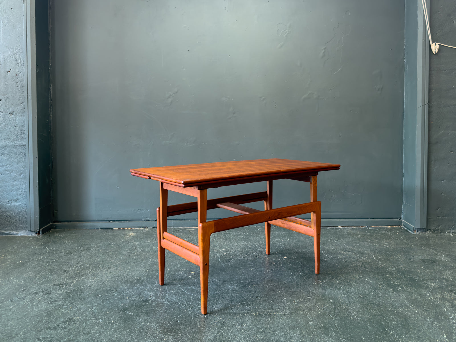 Kai Kristiansen Elevator Table