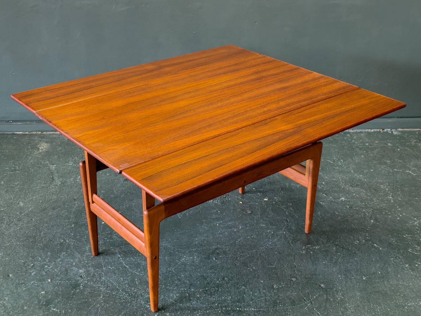 Kai Kristiansen Elevator Table