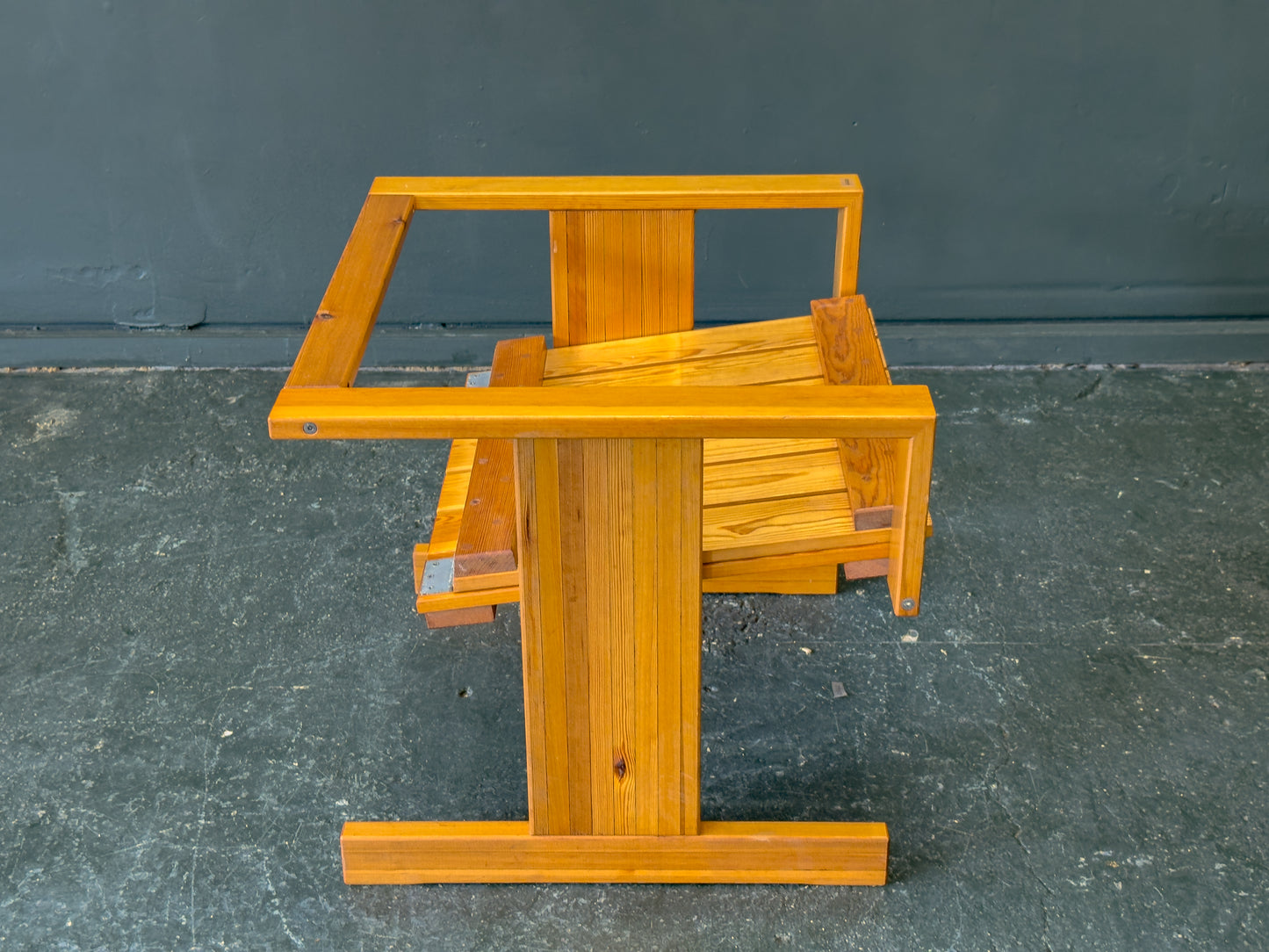 Pine Foldable Chair